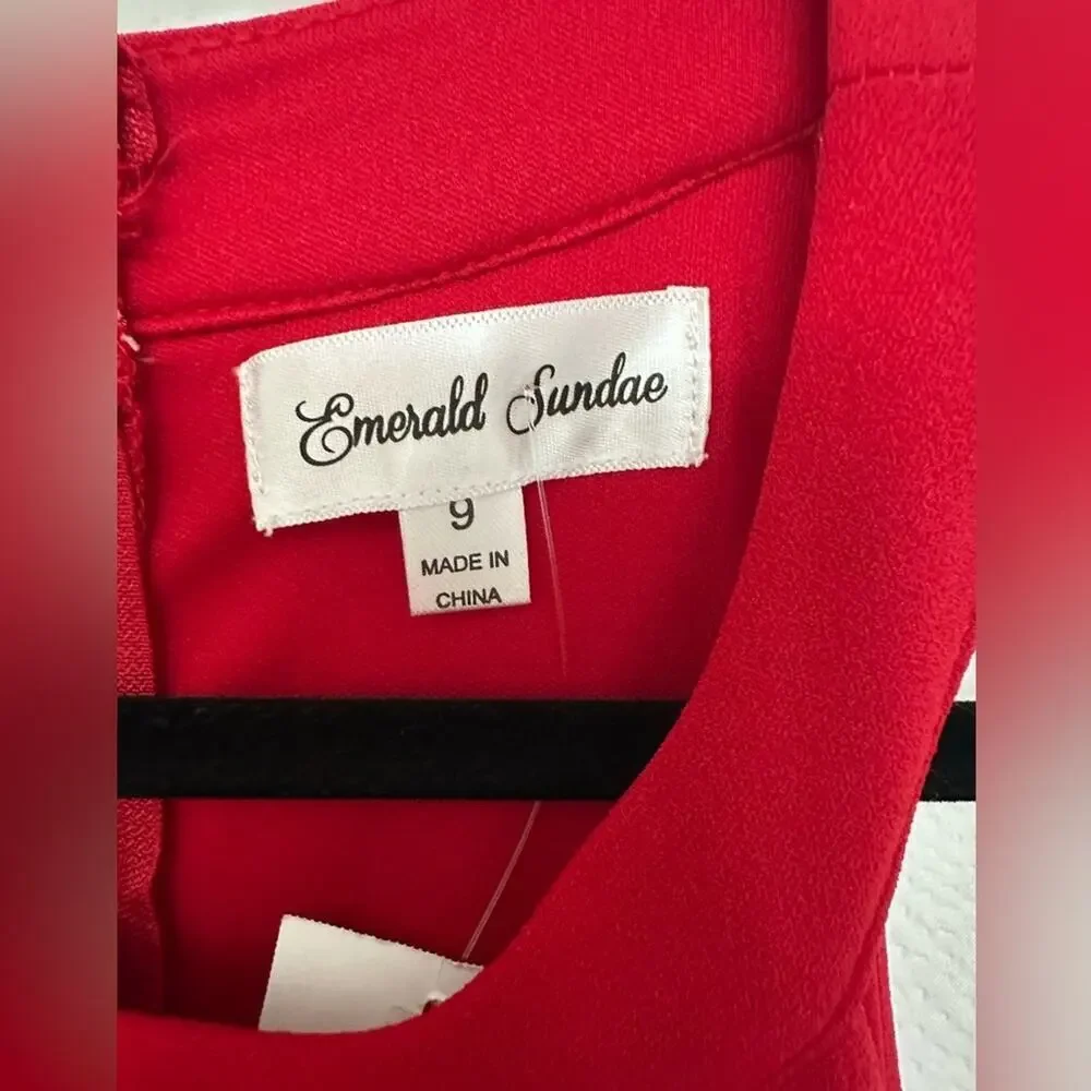 Red Sleeveless Party Dress